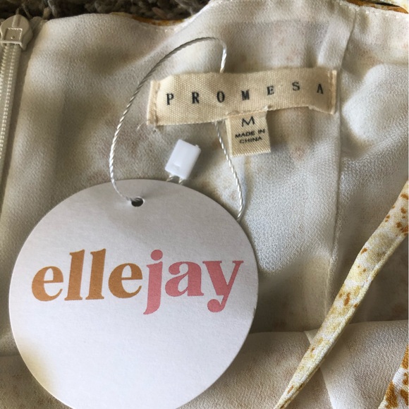 Promesa Yellow Snake-print mini dress. Small spaghetti strap. - Picture 3 of 4